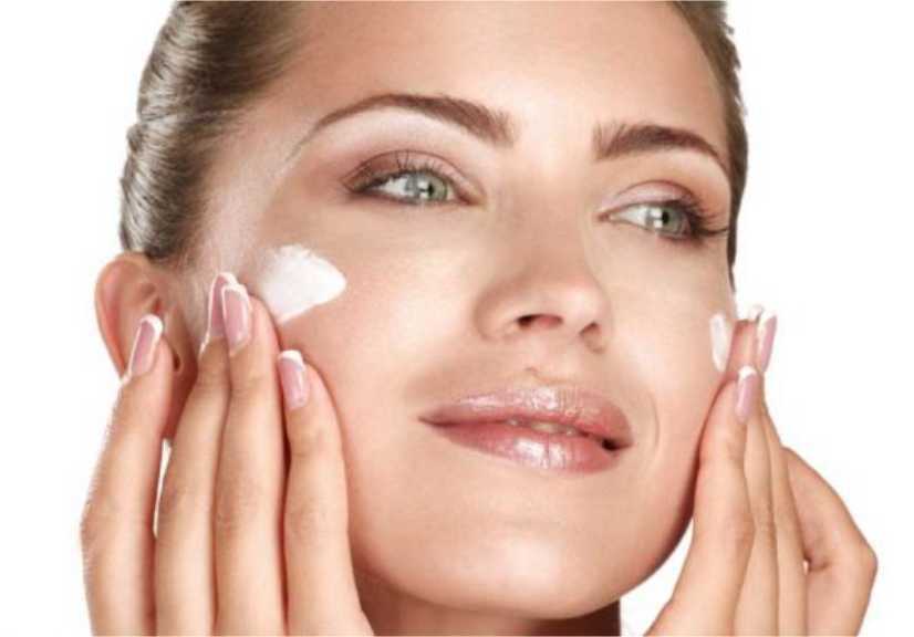 Moisturizer untuk Kulit Kombinasi dan Mencerahkan