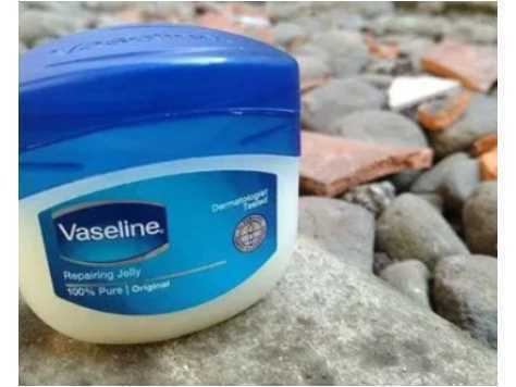 Vaseline Repairing Petroleum Jelly untuk Apa?