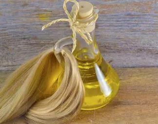 Cara Pakai Minyak Zaitun untuk Rambut