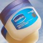 Vaseline Repairing Jelly Bisa untuk Bibir