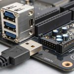 Port USB Eksternal pada Motherboard
